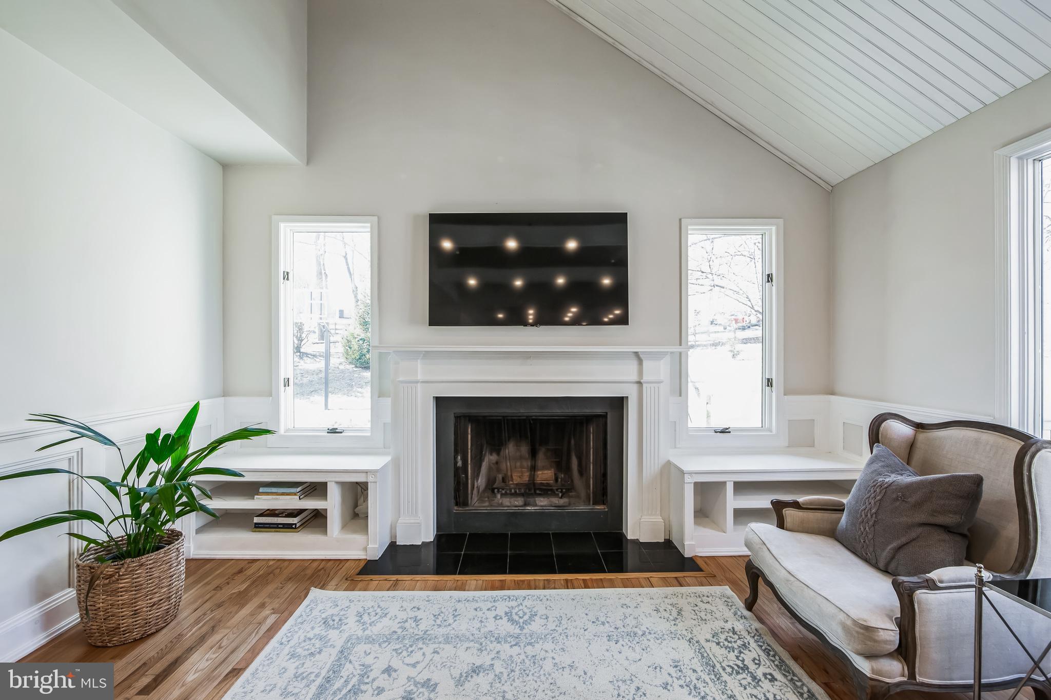 1412 Hampton Dr