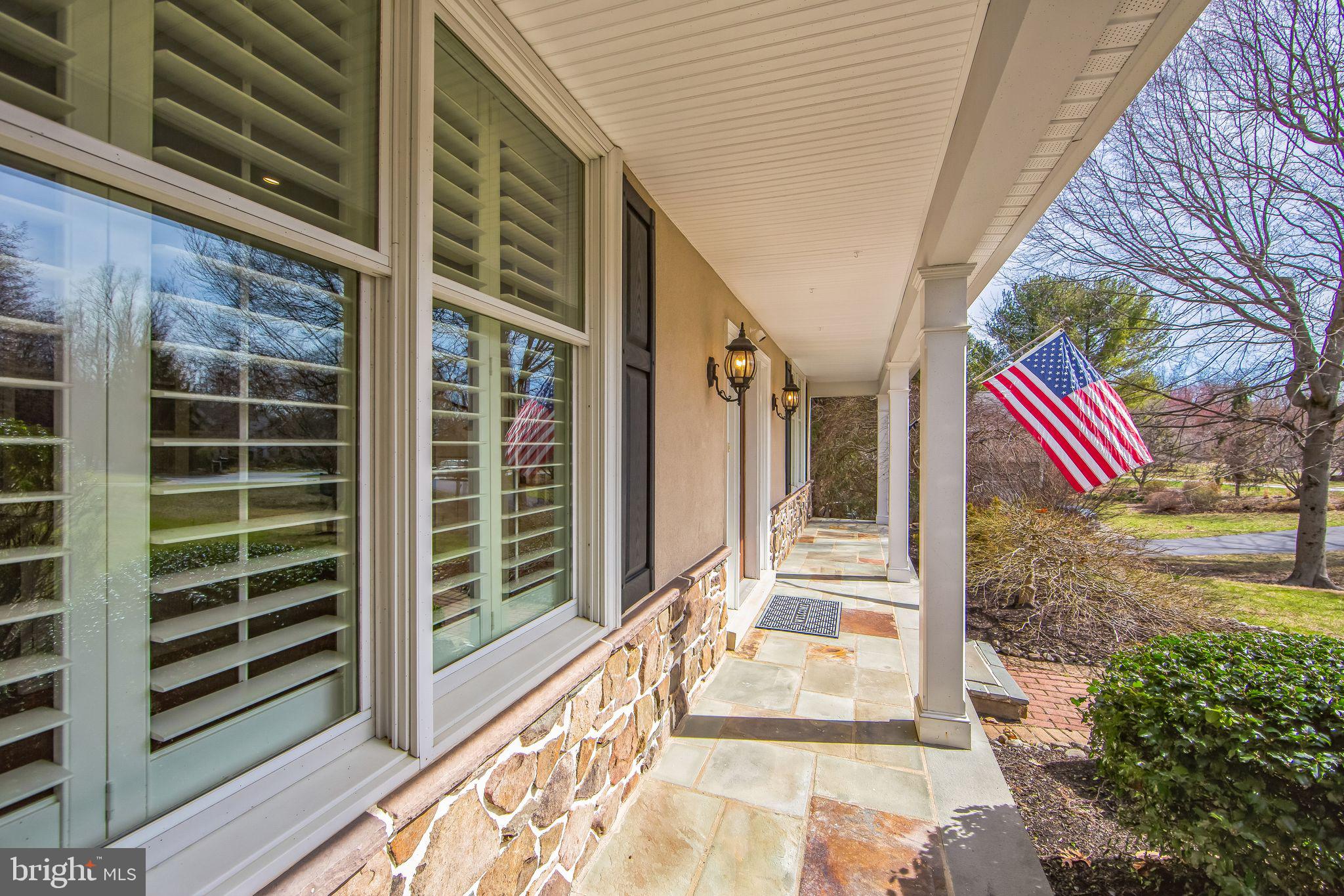 1412 Hampton Dr