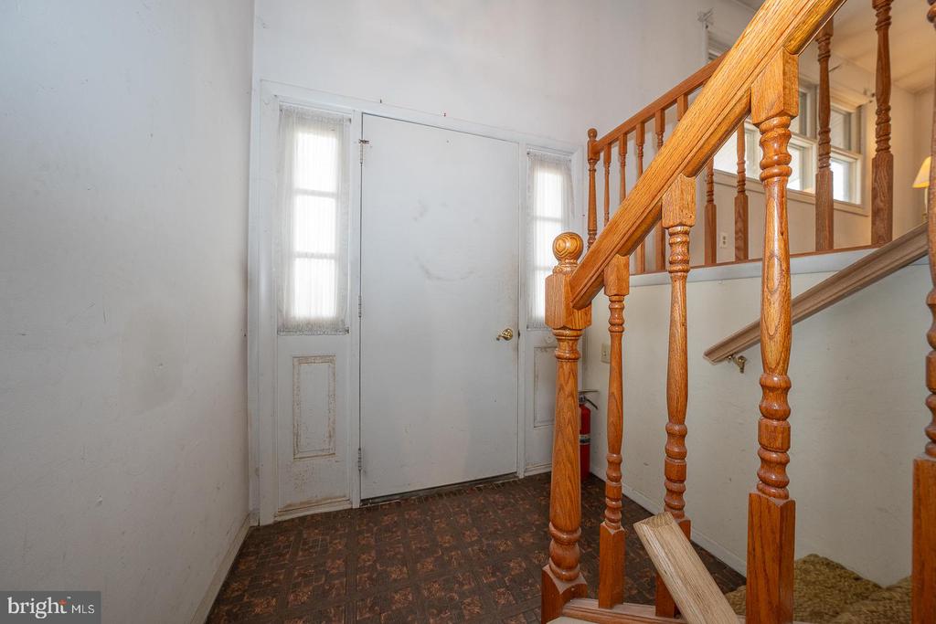 1301 Campbell Cir