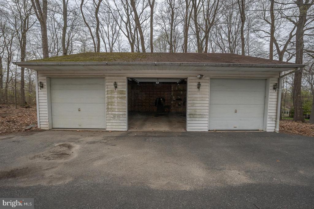 1301 Campbell Cir