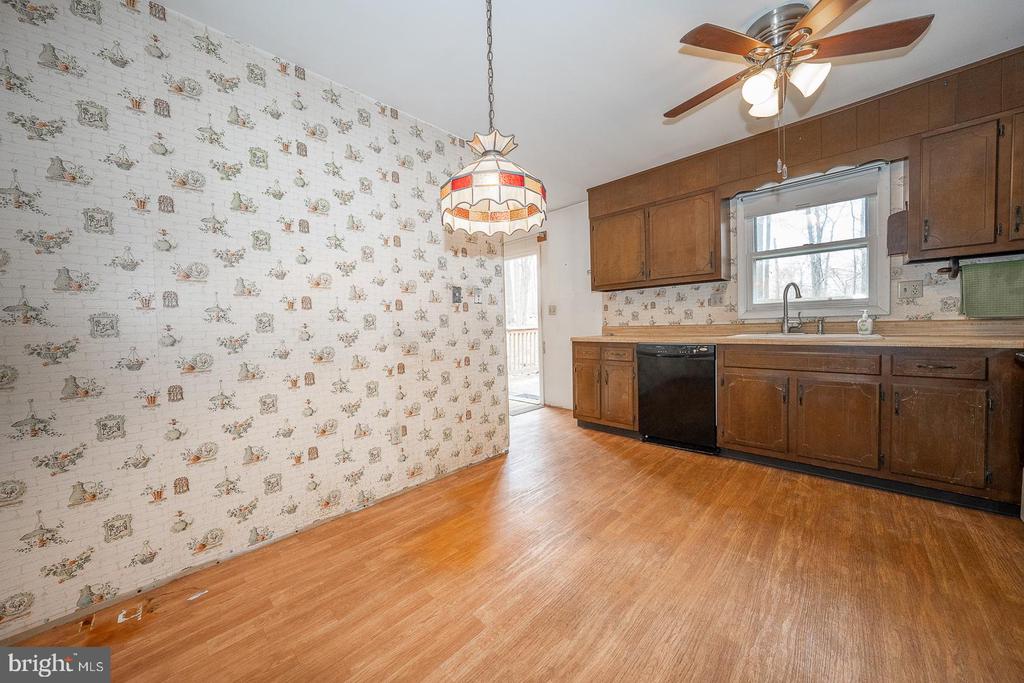 1301 Campbell Cir