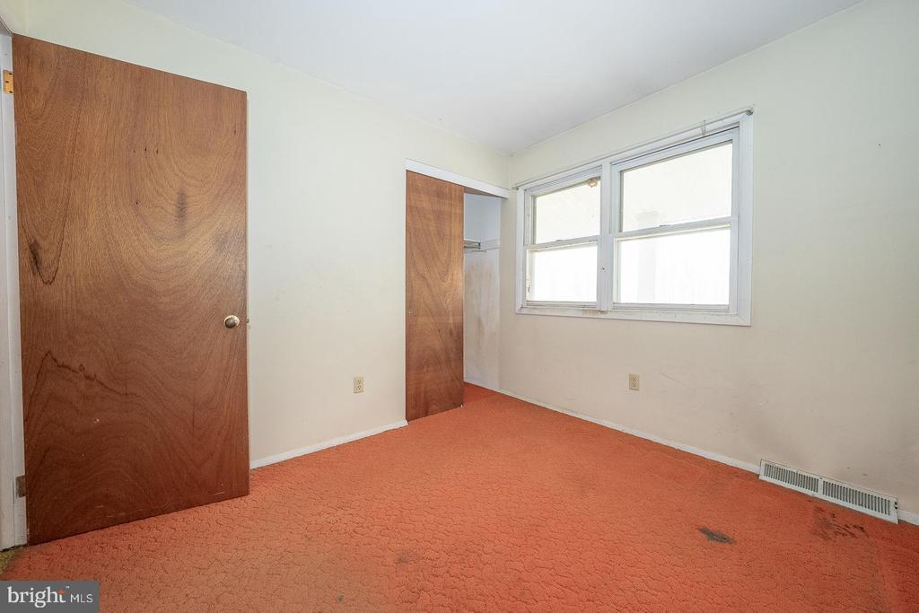 1301 Campbell Cir