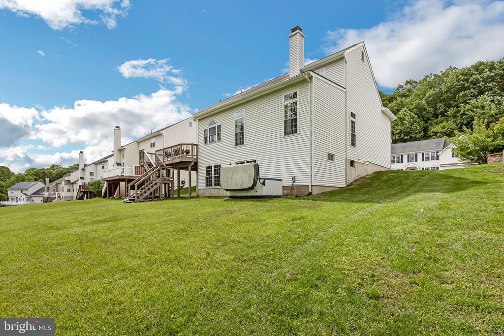 819 Windridge Ln