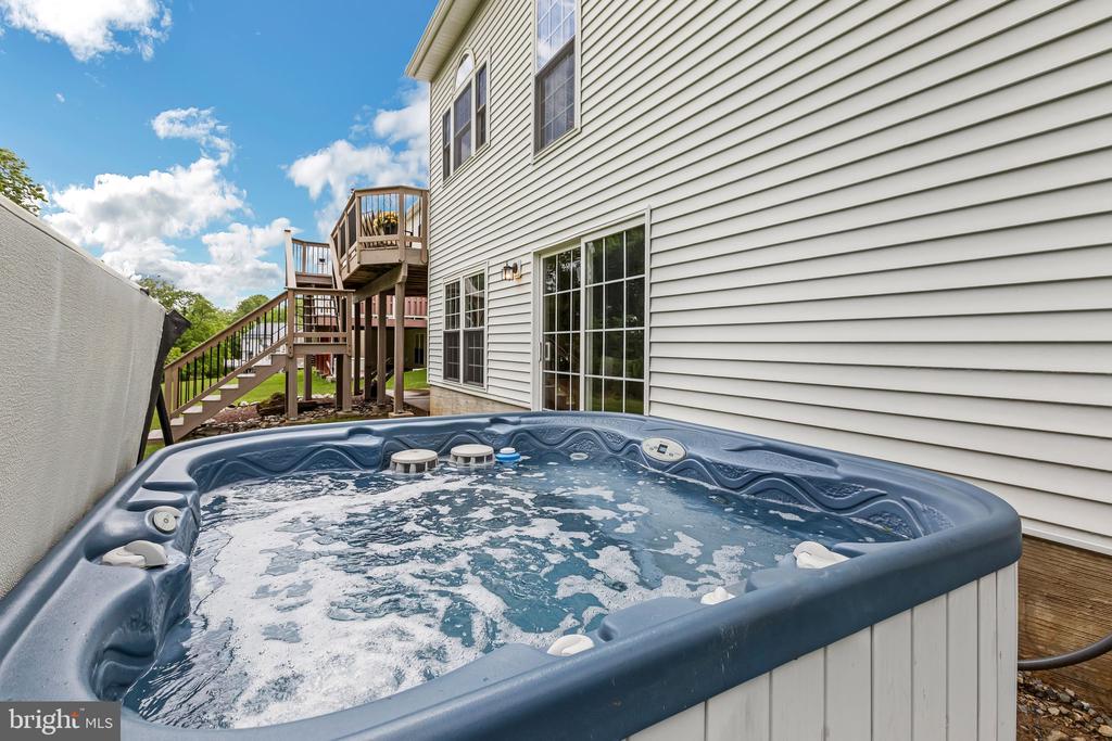 819 Windridge Ln