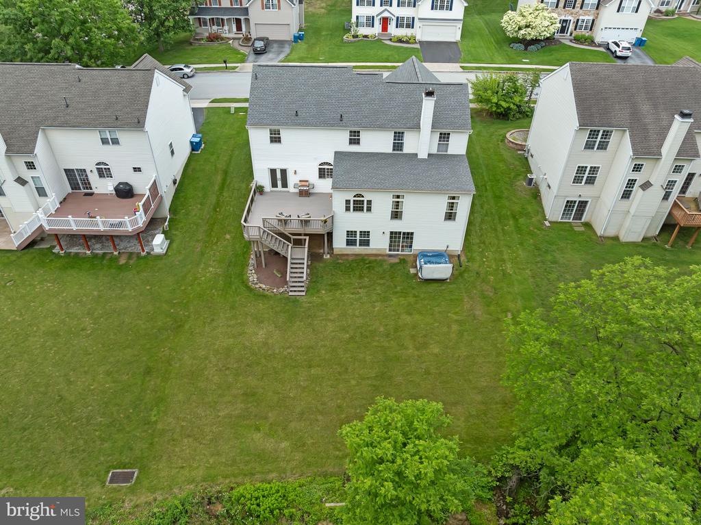819 Windridge Ln