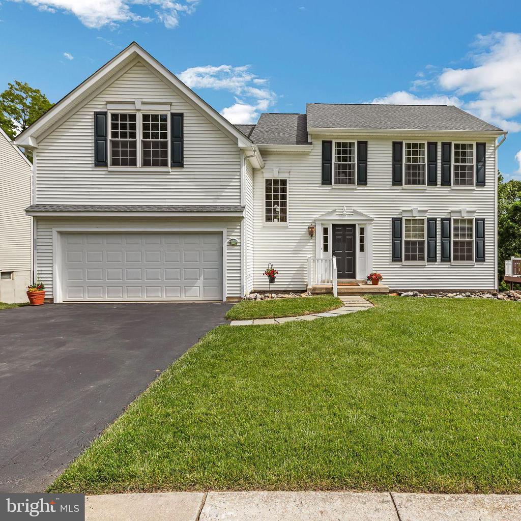 819 Windridge Ln