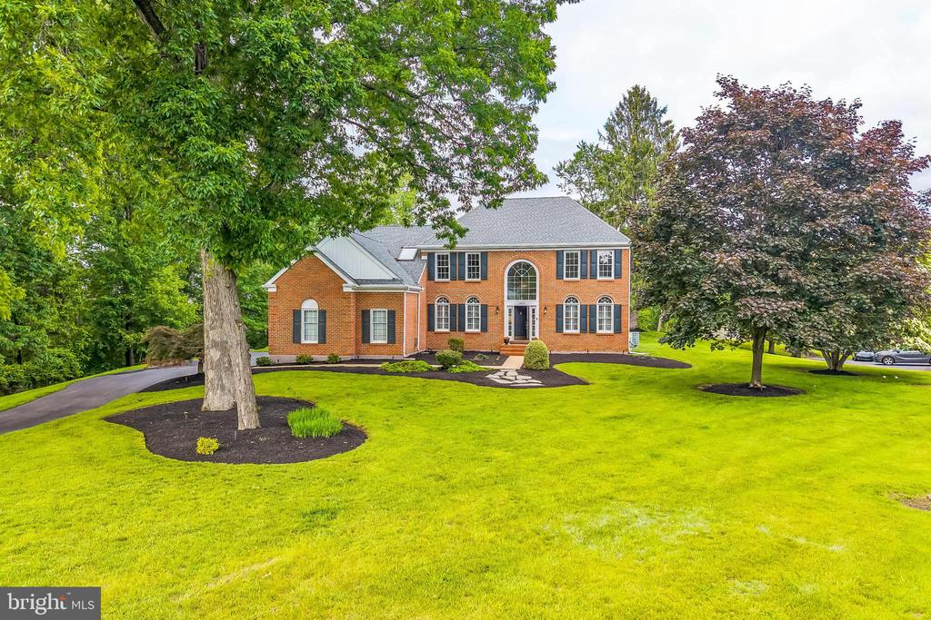 1427 Hampton Dr