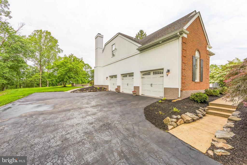 1427 Hampton Dr