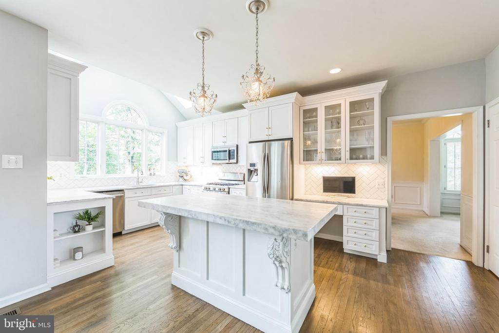 1427 Hampton Dr