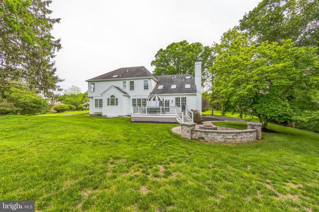 1427 Hampton Dr