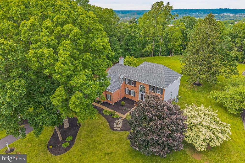 1427 Hampton Dr