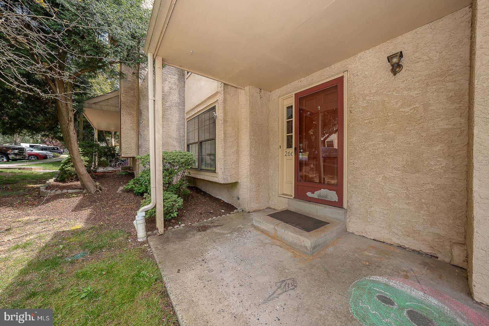 266 Walnut Springs Ct #266