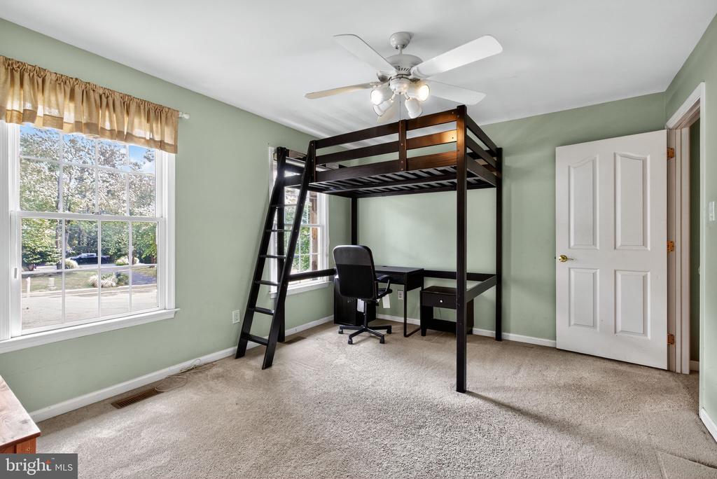 1309 RICHMOND PLACE
