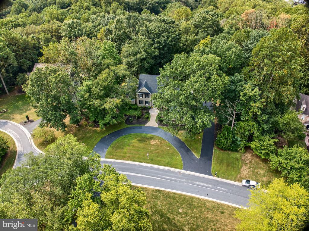 1309 RICHMOND PLACE