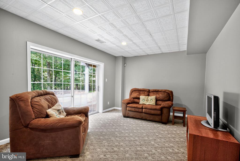 1309 RICHMOND PLACE