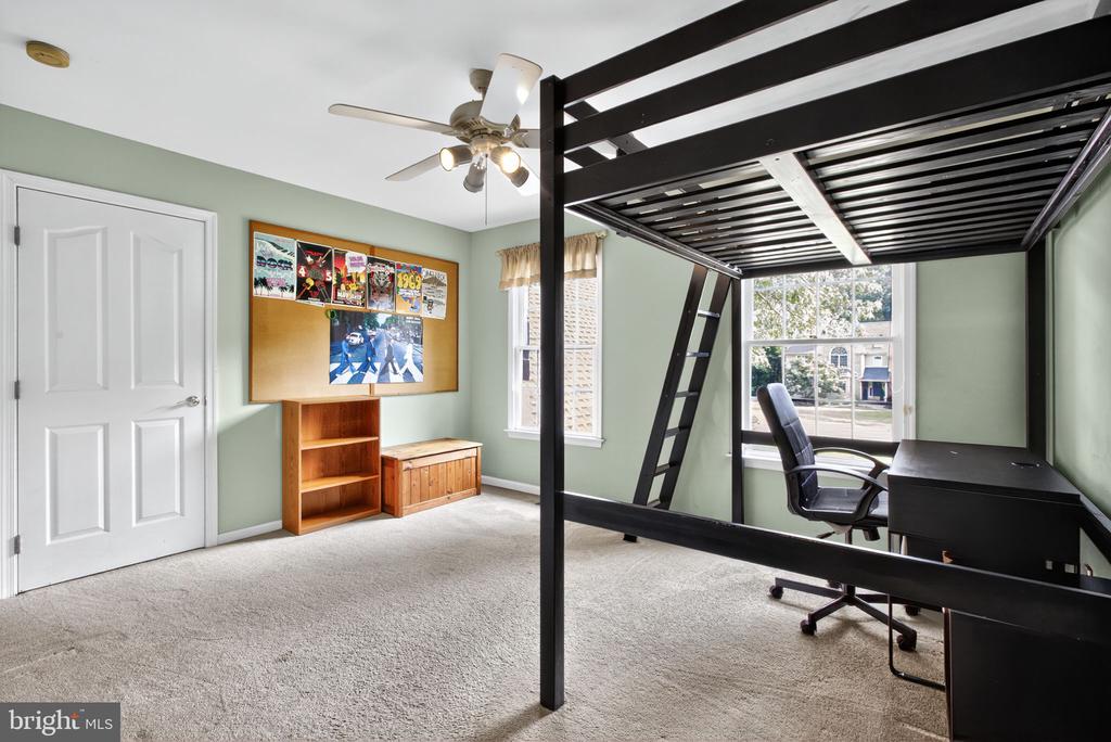 1309 RICHMOND PLACE