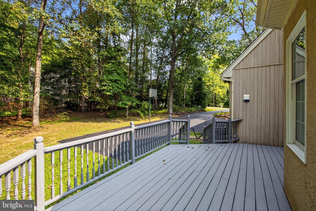 1309 RICHMOND PLACE