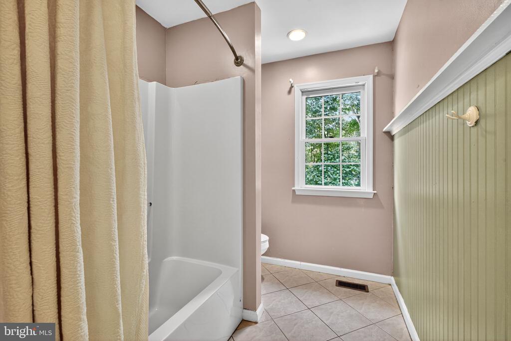 1309 RICHMOND PLACE