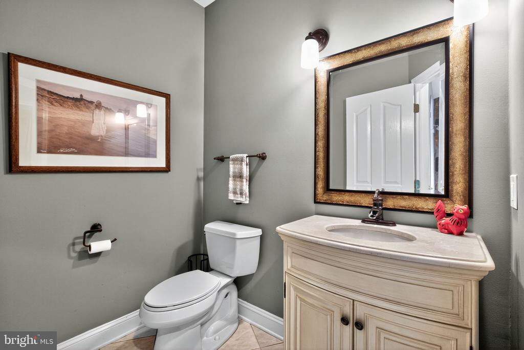 1309 RICHMOND PLACE