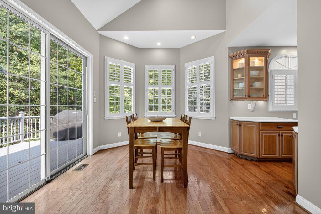 1309 RICHMOND PLACE