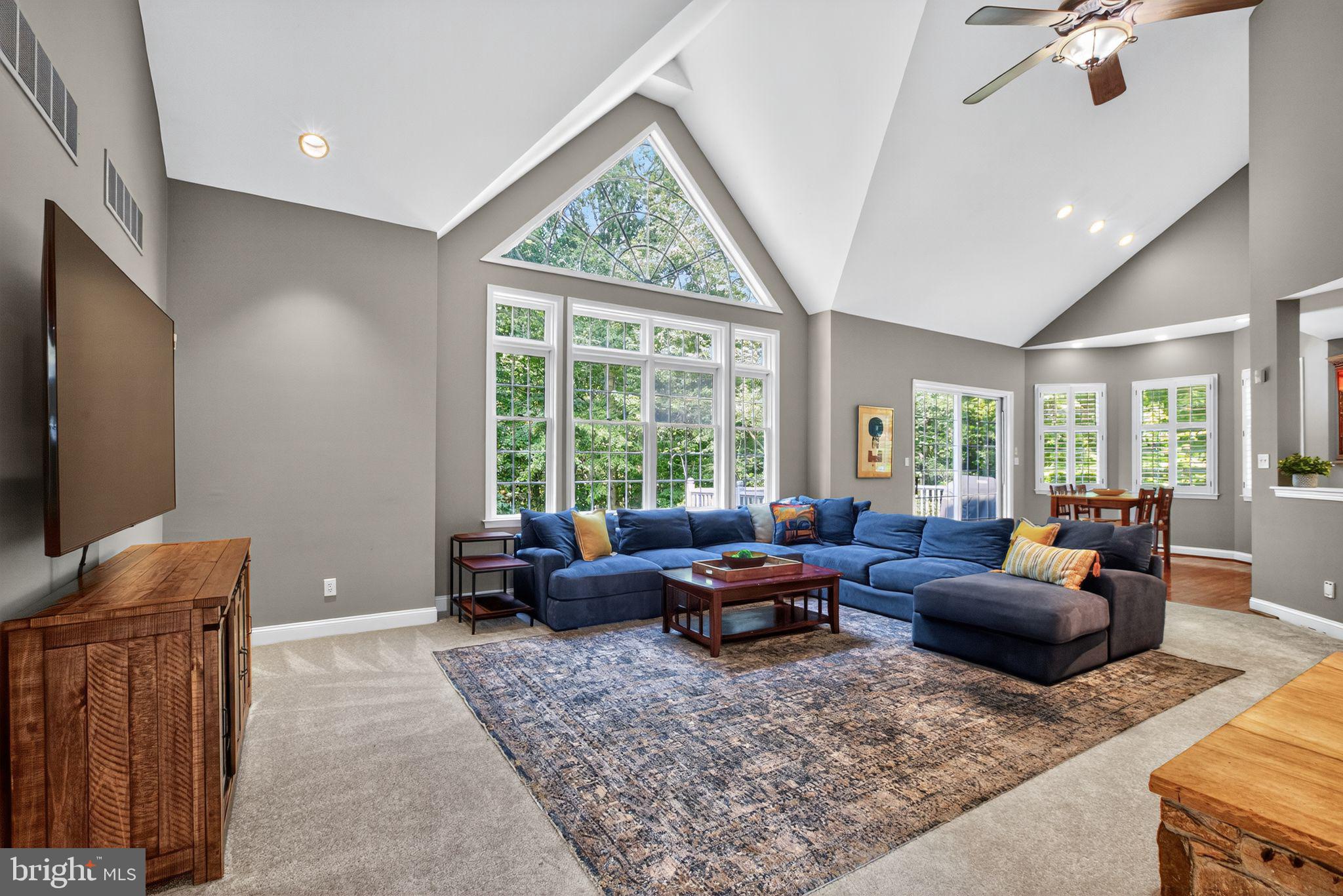 1309 RICHMOND PLACE