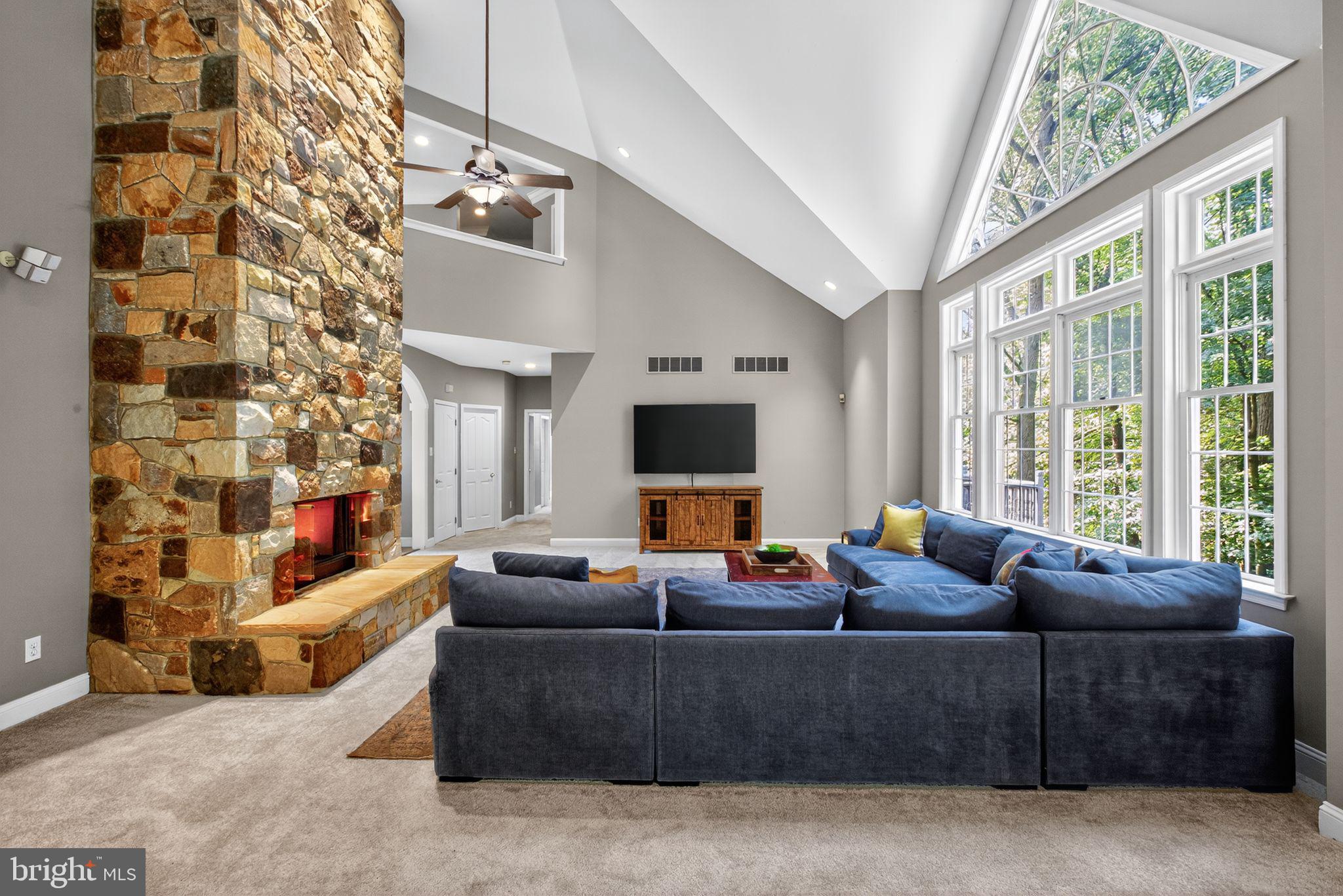 1309 RICHMOND PLACE