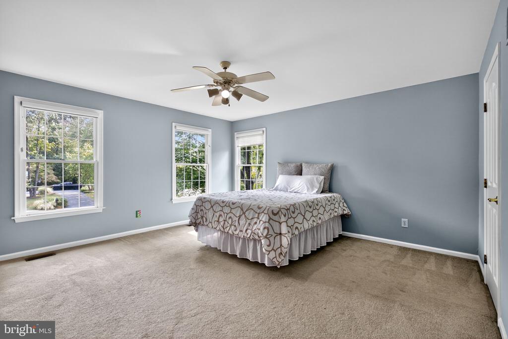 1309 RICHMOND PLACE