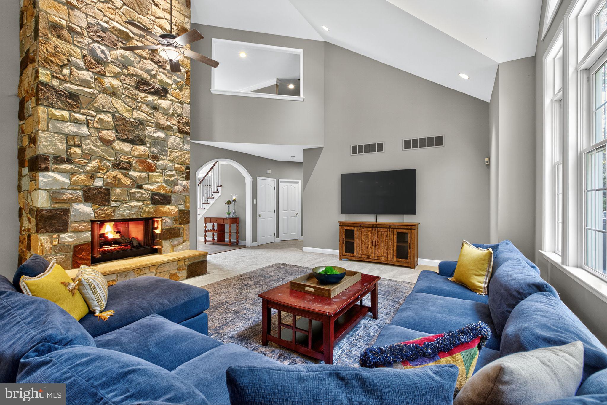 1309 RICHMOND PLACE