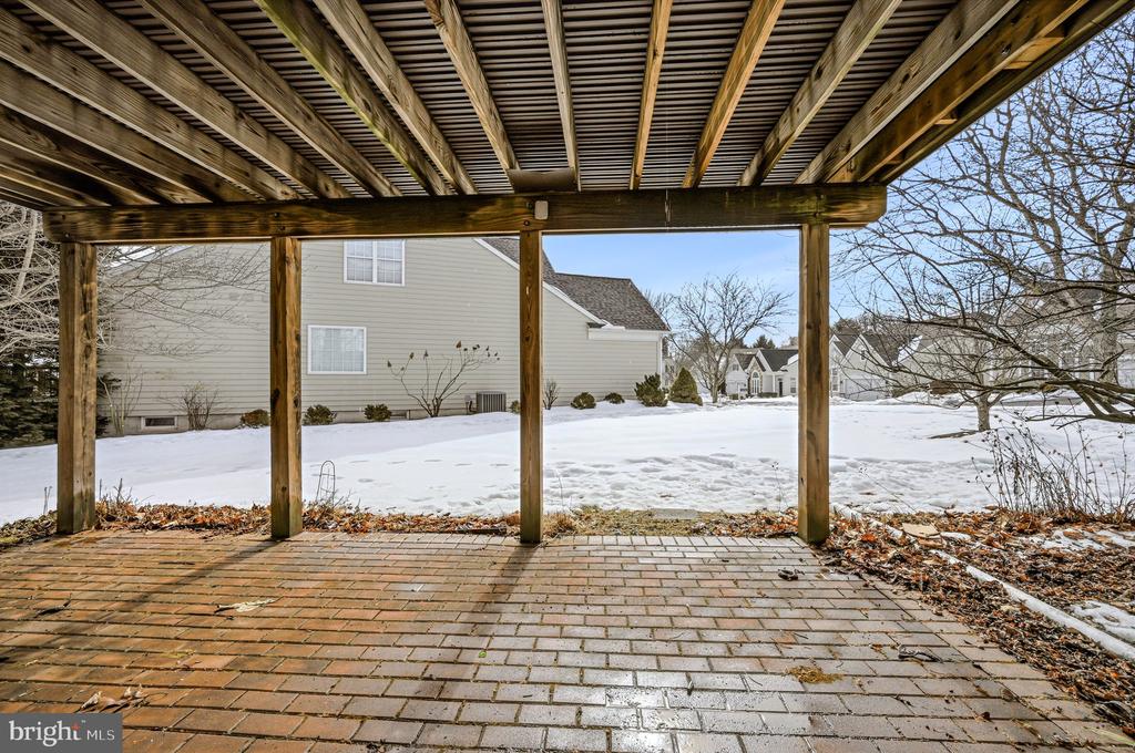 101 VIOLET DRIVE