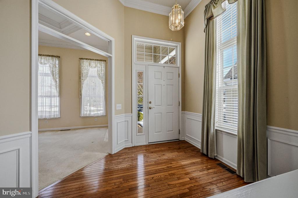 101 VIOLET DRIVE