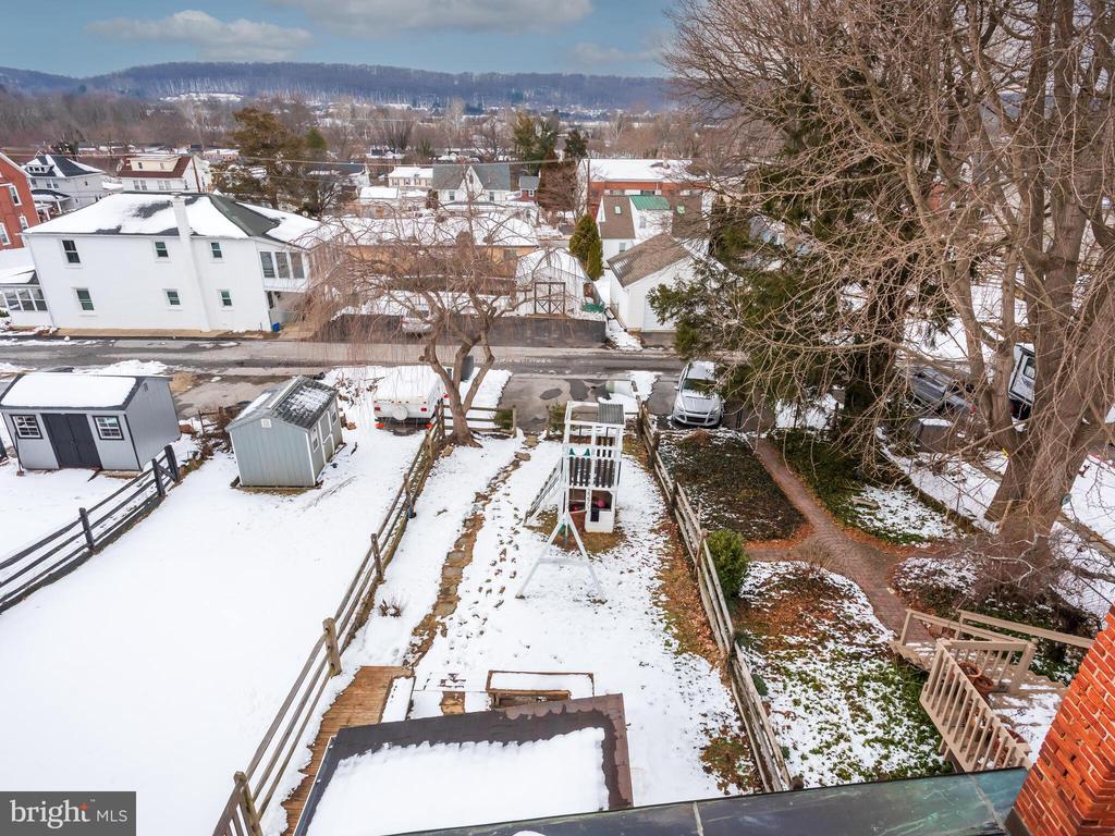 227 HIGHLAND AVENUE