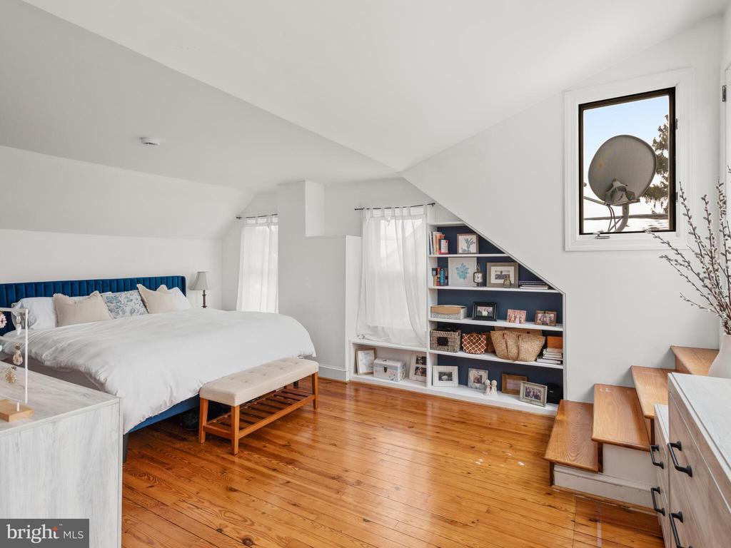 227 HIGHLAND AVENUE