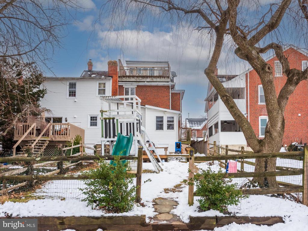 227 HIGHLAND AVENUE