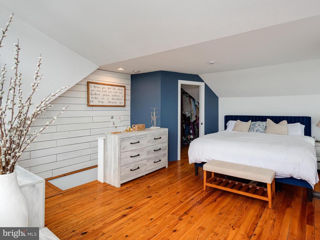 227 HIGHLAND AVENUE