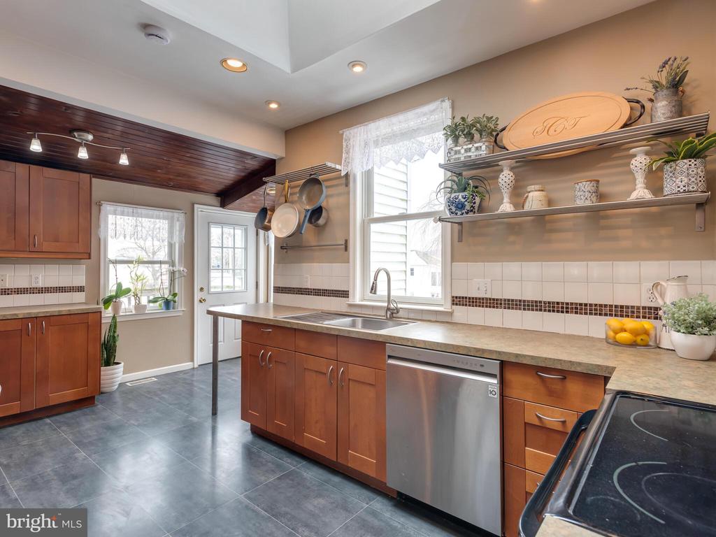 227 HIGHLAND AVENUE