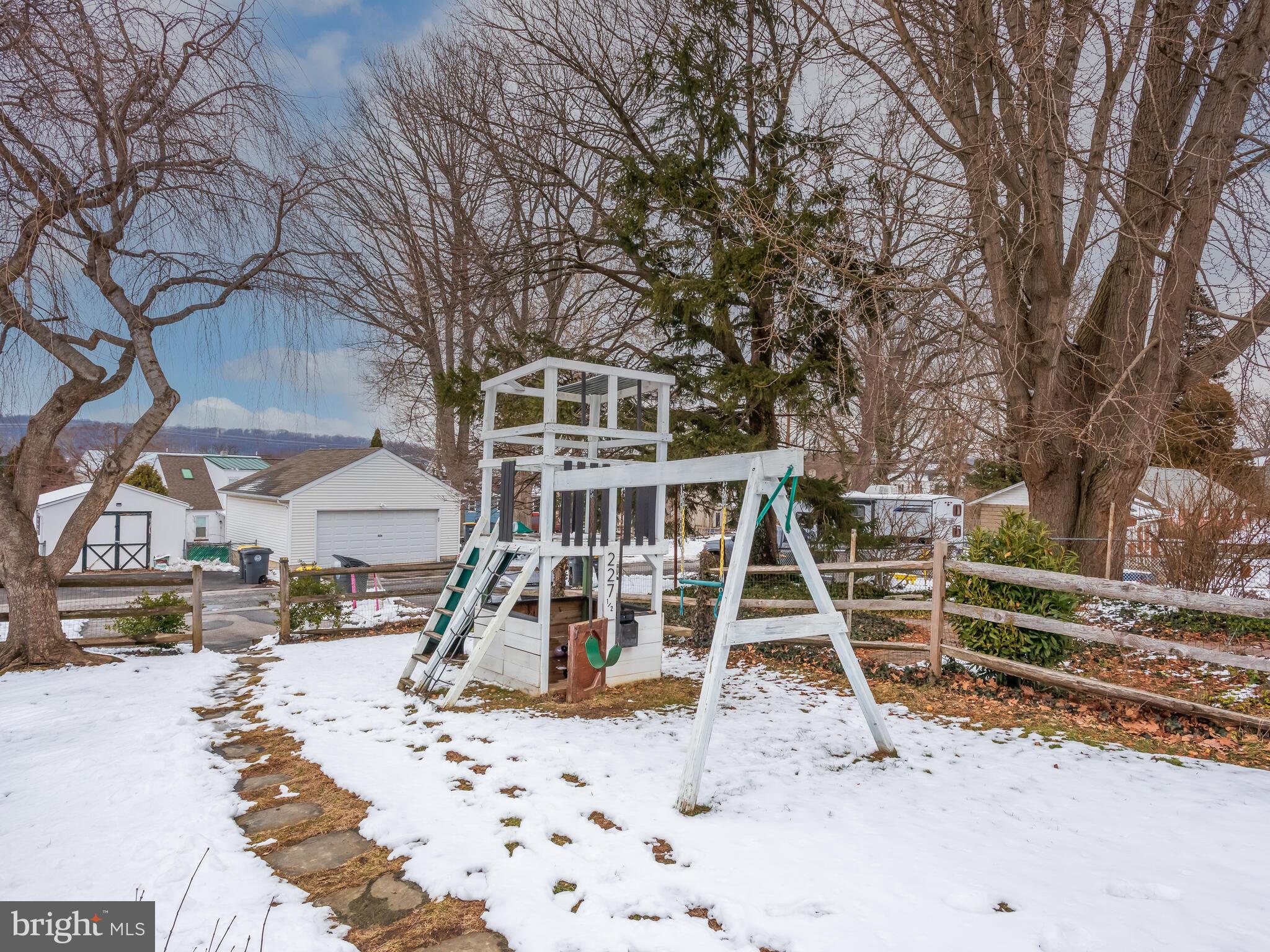 227 HIGHLAND AVENUE