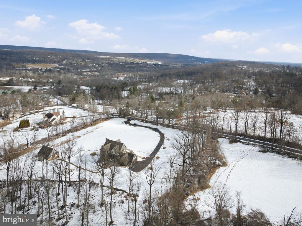 231 HILL ROAD