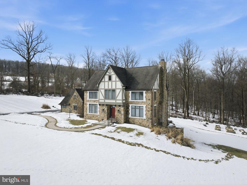 231 HILL ROAD