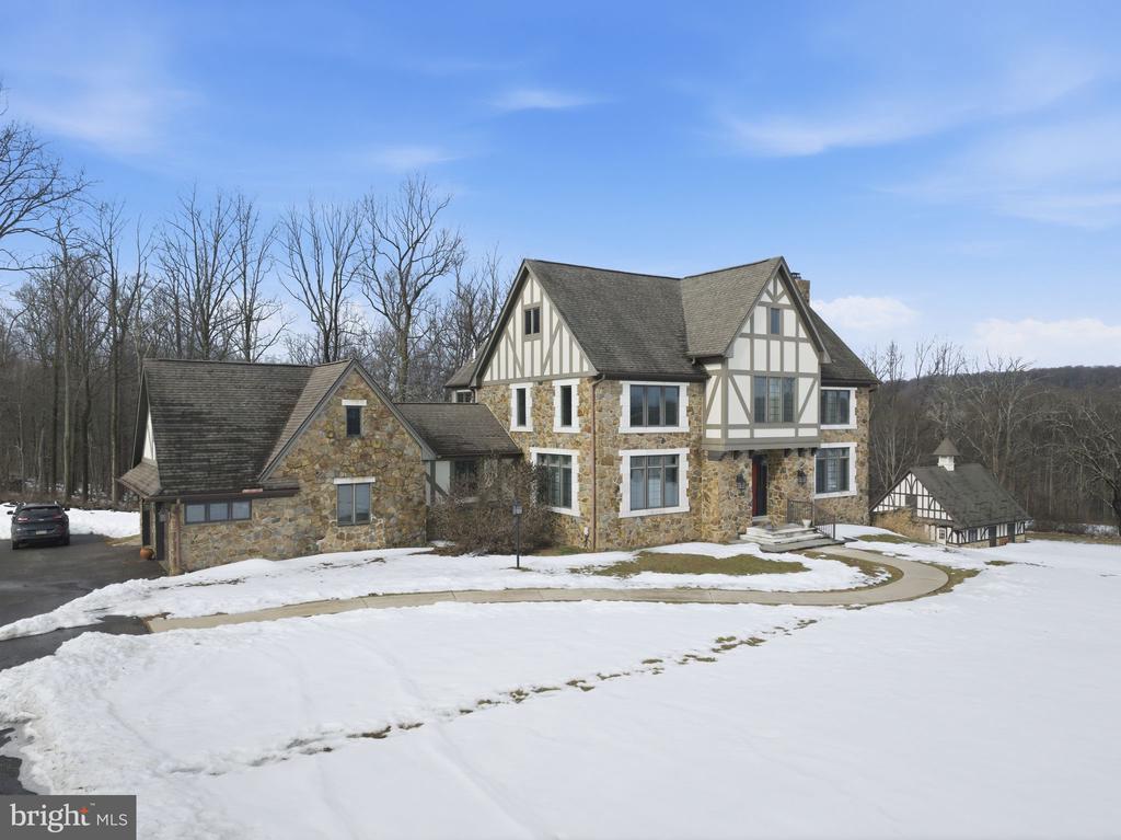 231 HILL ROAD