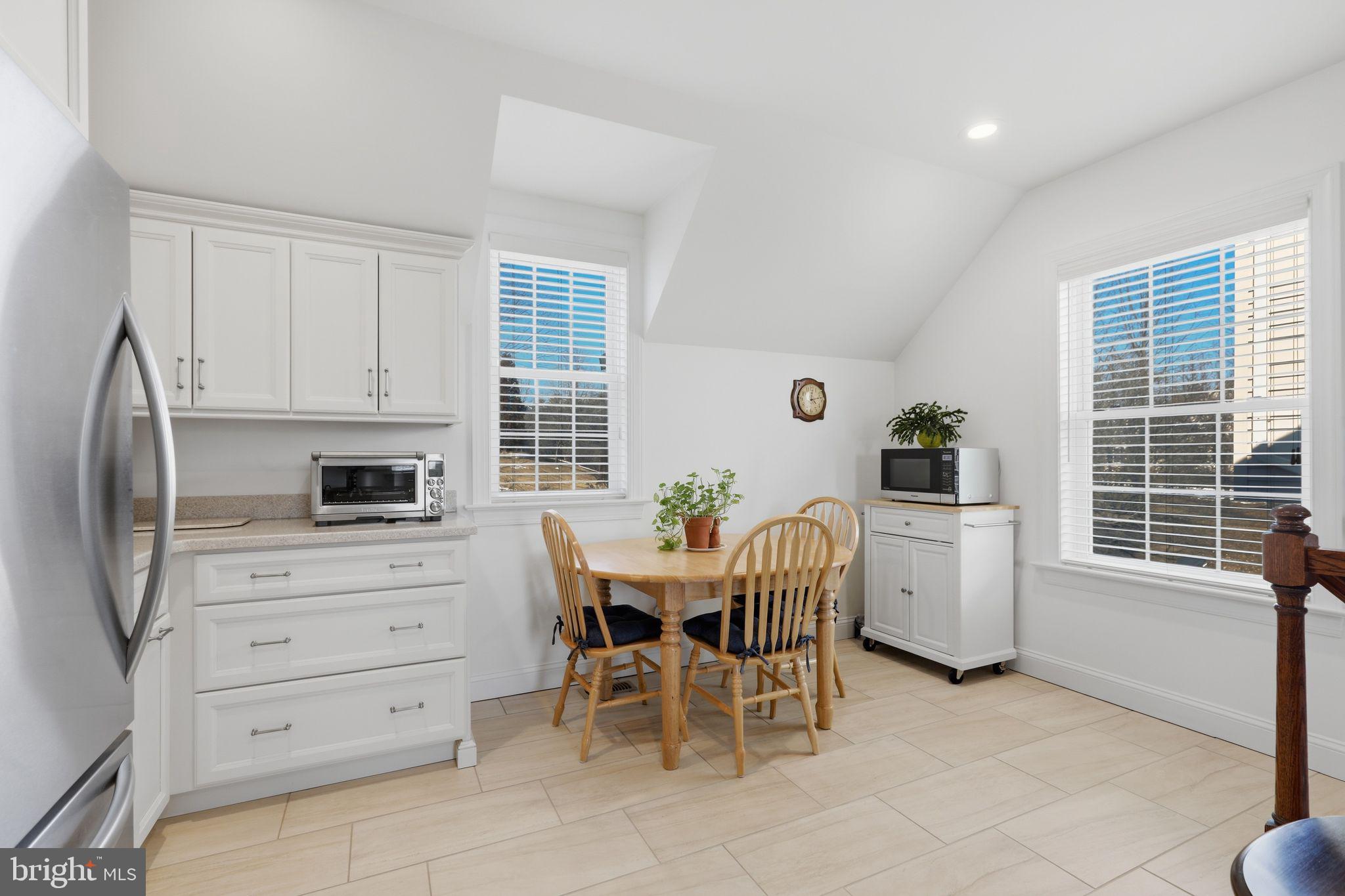 1319 JAMESTOWN DRIVE