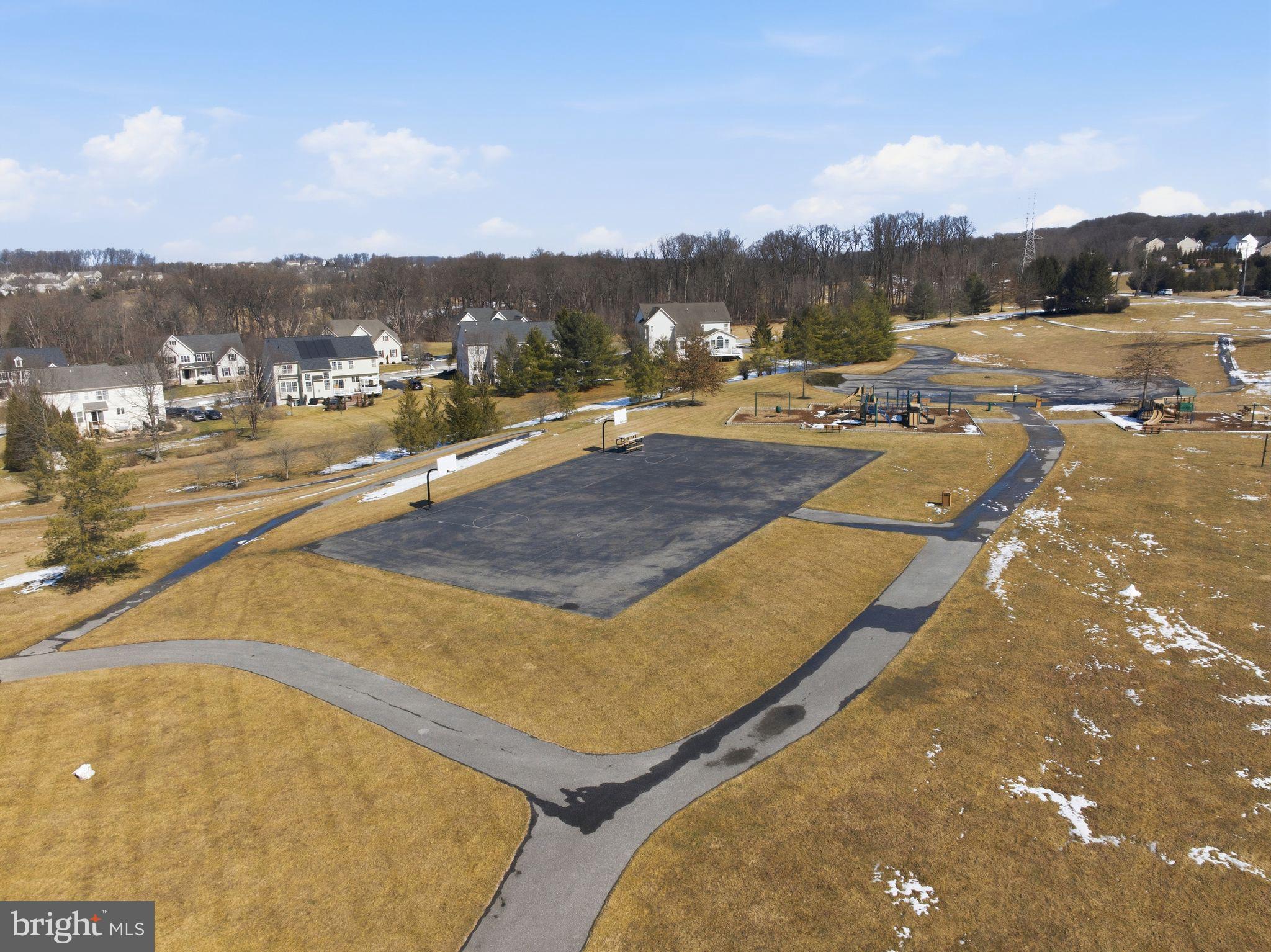 1319 JAMESTOWN DRIVE