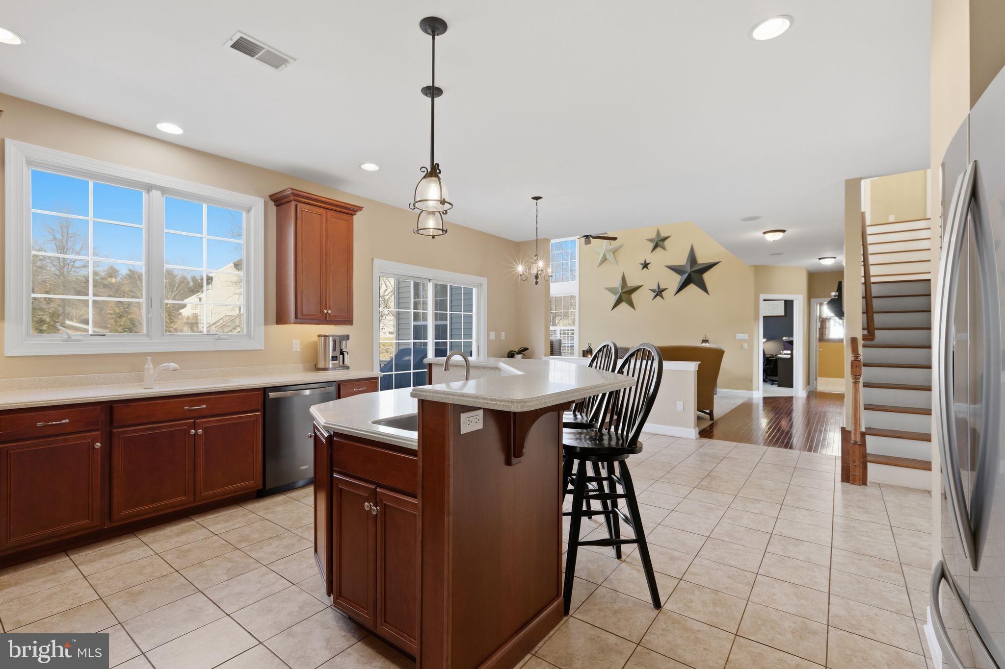 1319 JAMESTOWN DRIVE