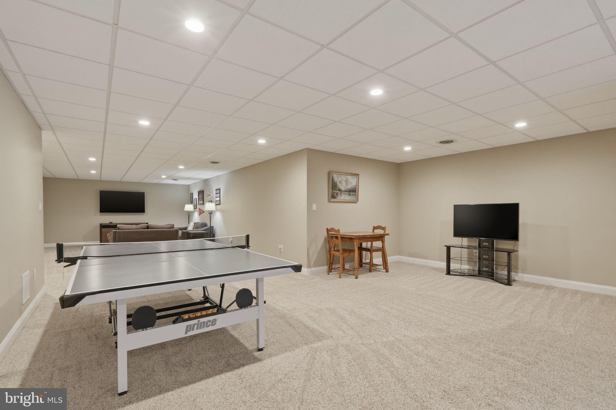 1319 JAMESTOWN DRIVE