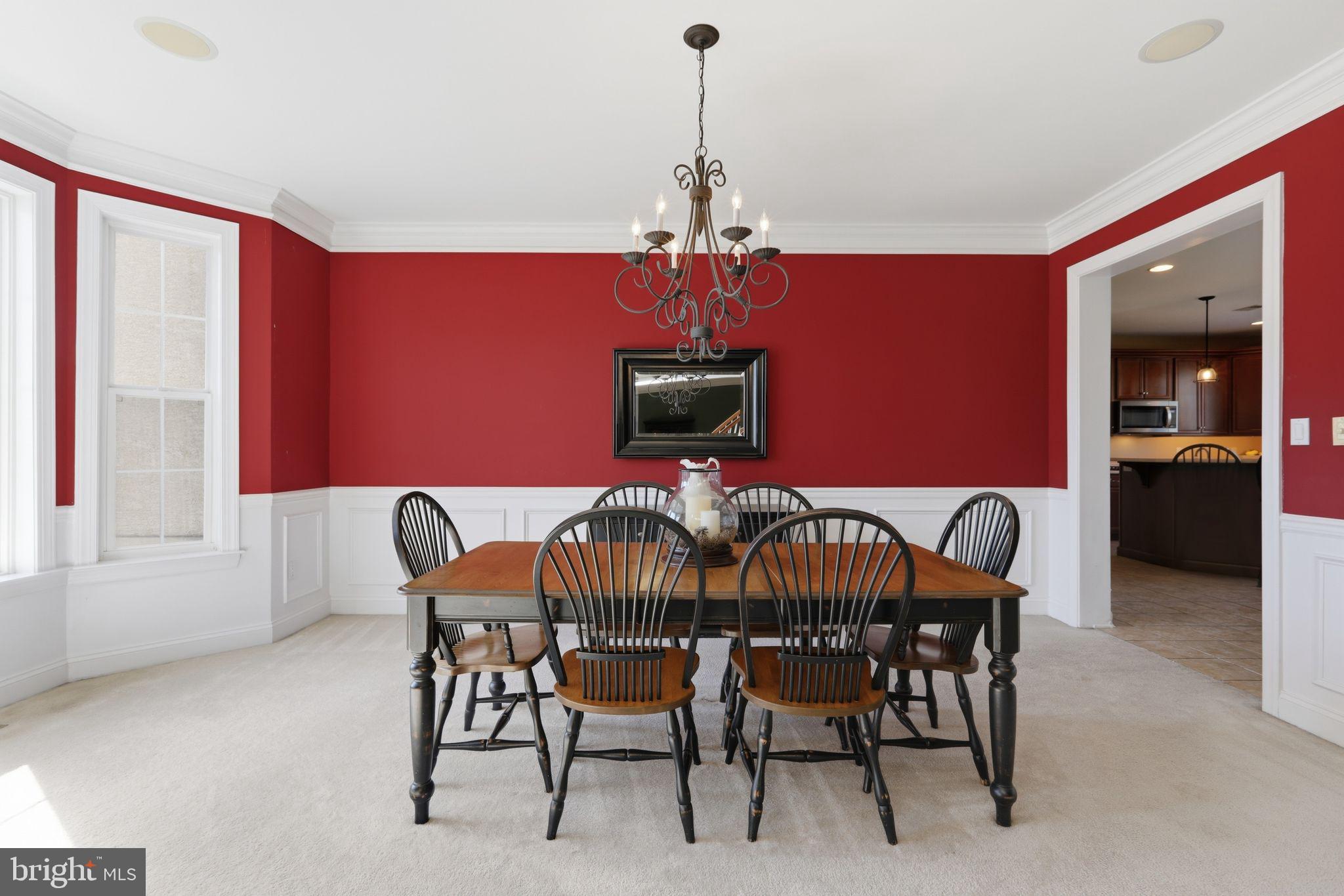 1319 JAMESTOWN DRIVE