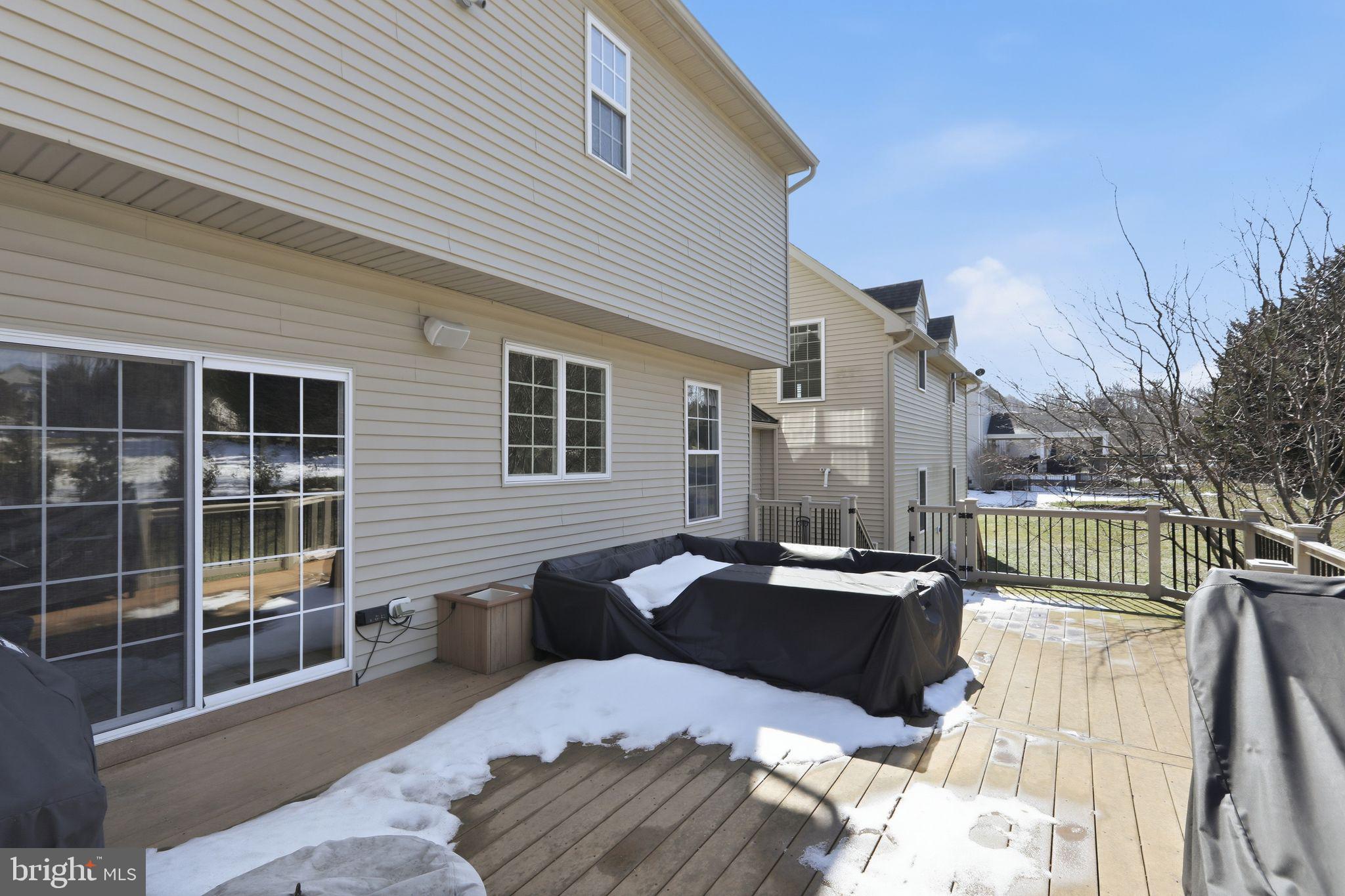 1319 JAMESTOWN DRIVE