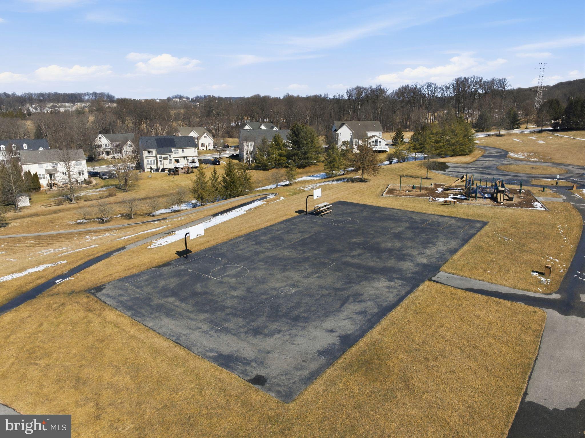 1319 JAMESTOWN DRIVE