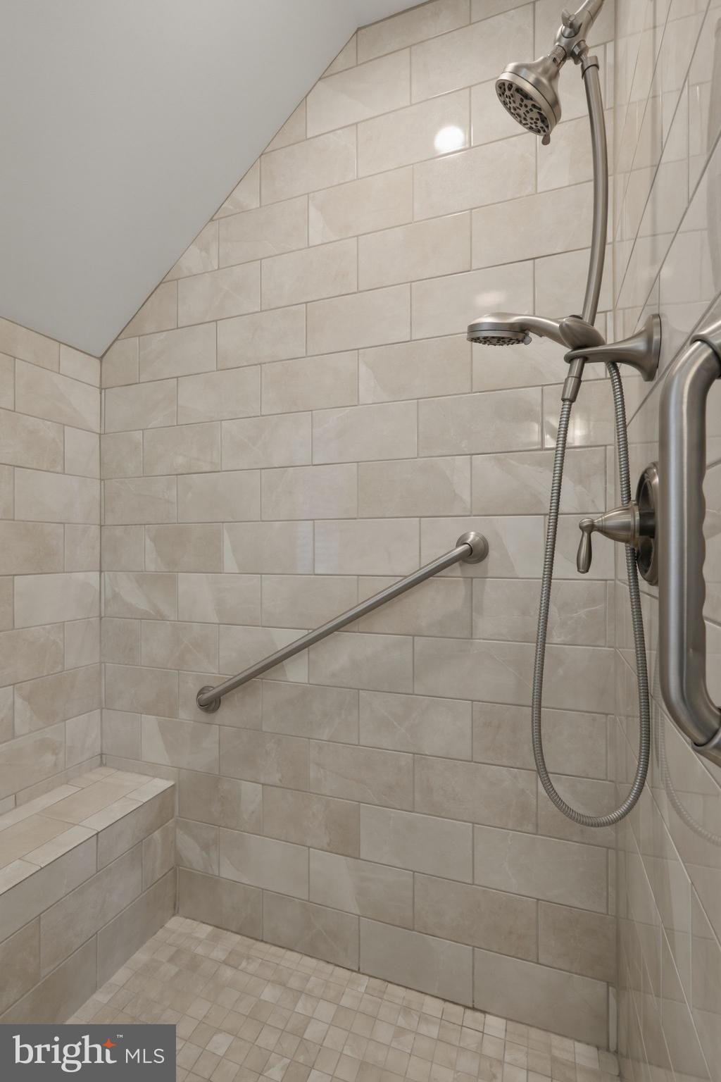 1319 JAMESTOWN DRIVE