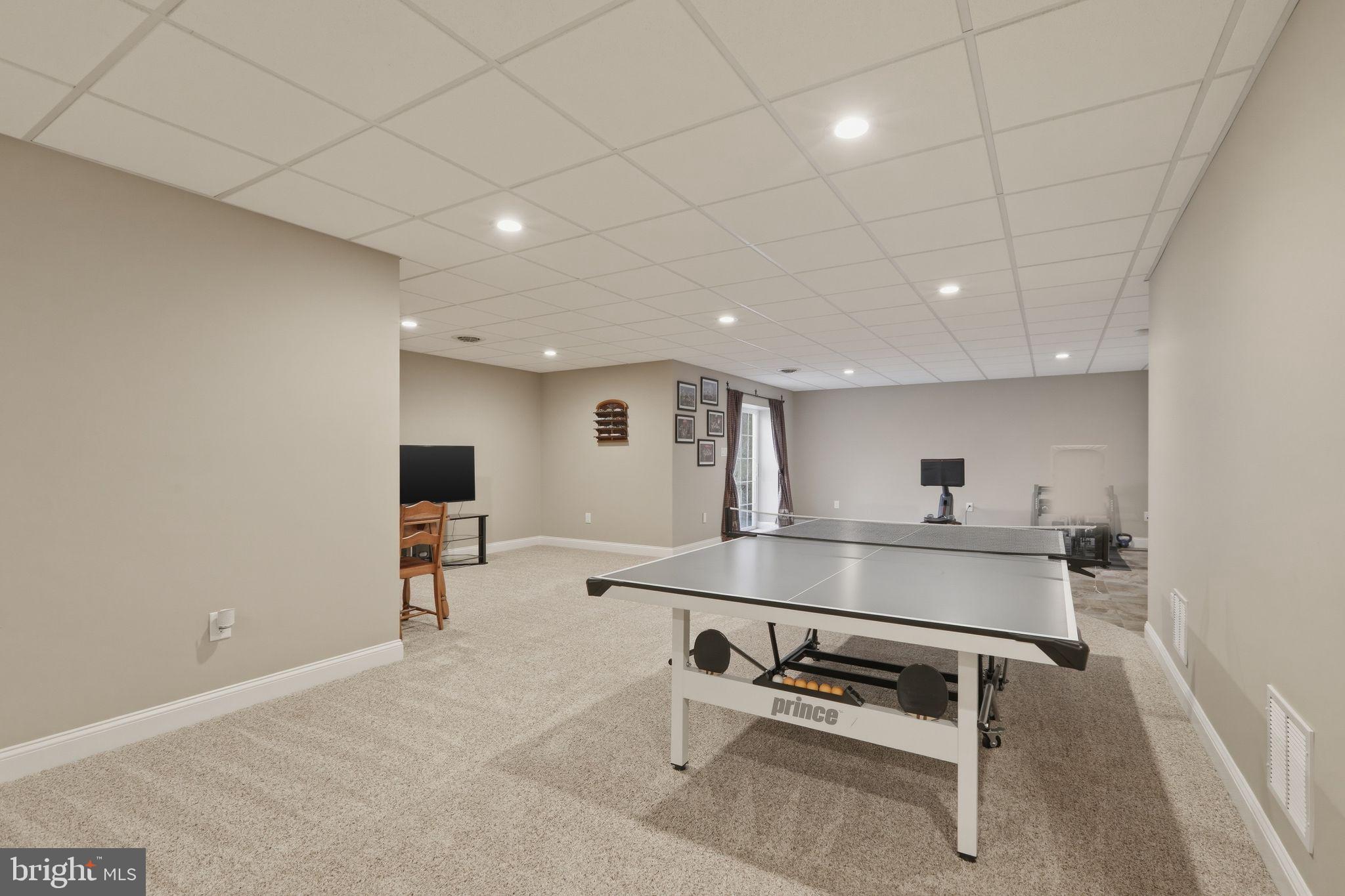 1319 JAMESTOWN DRIVE