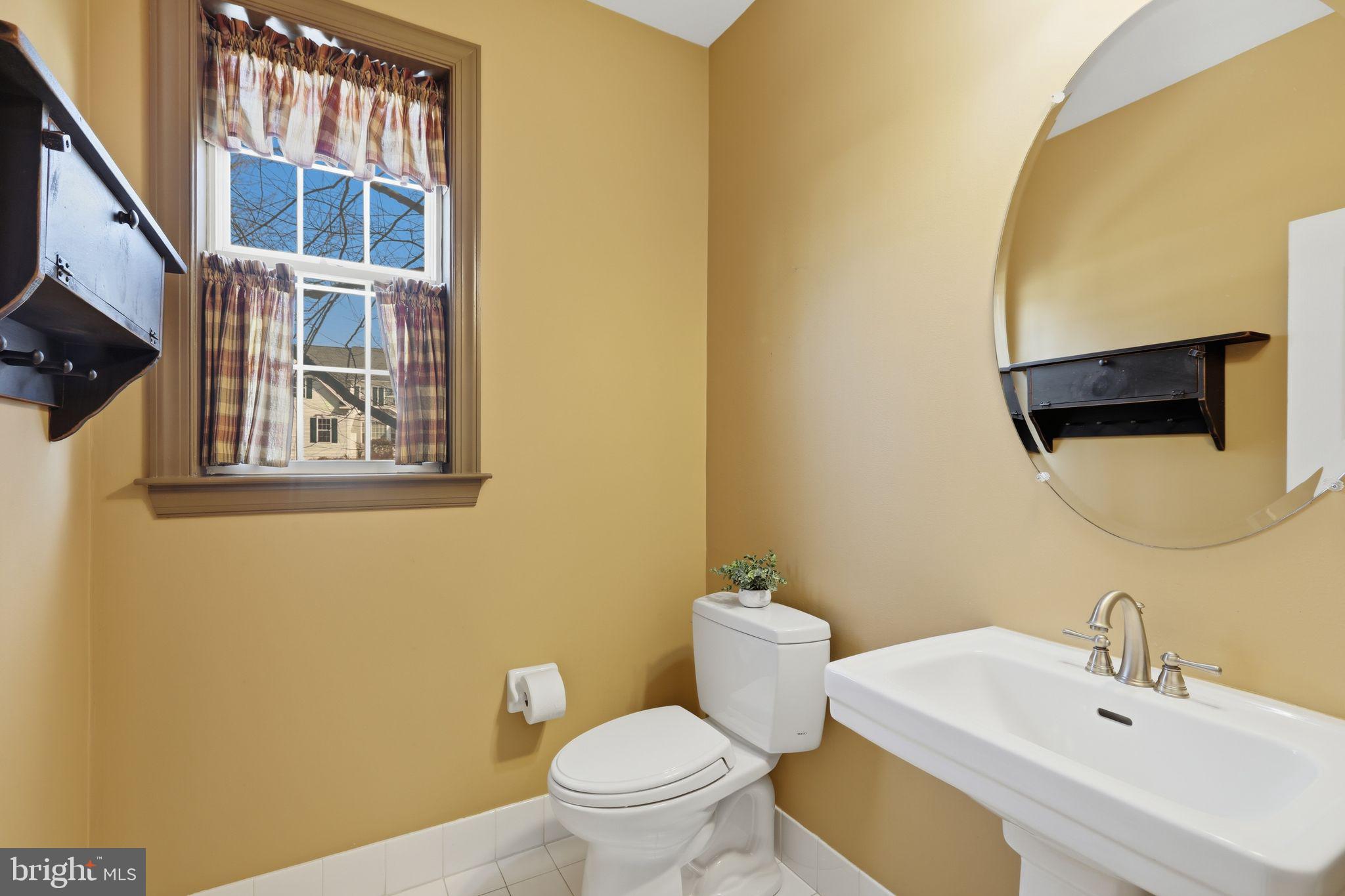 1319 JAMESTOWN DRIVE