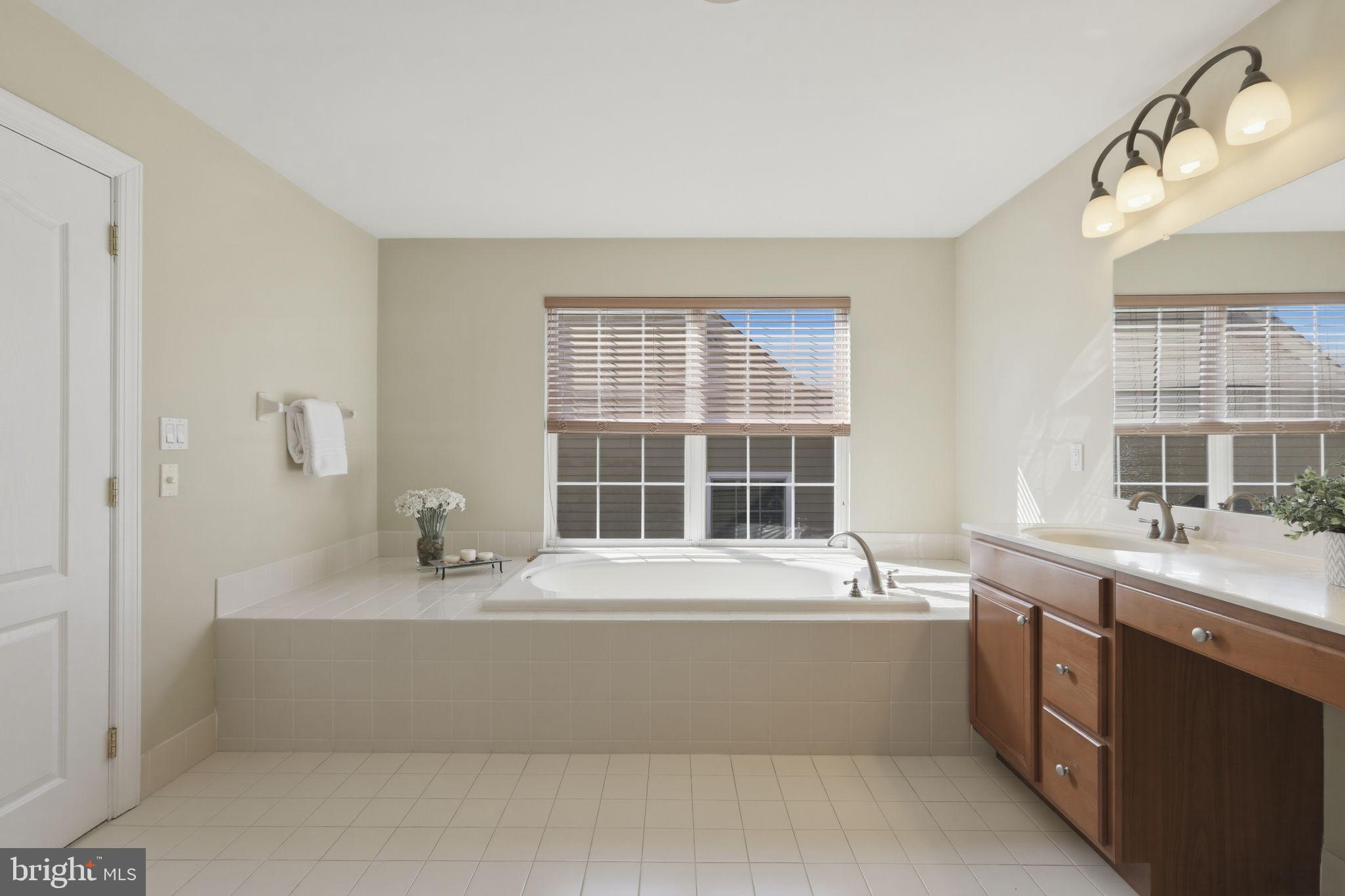 1319 JAMESTOWN DRIVE